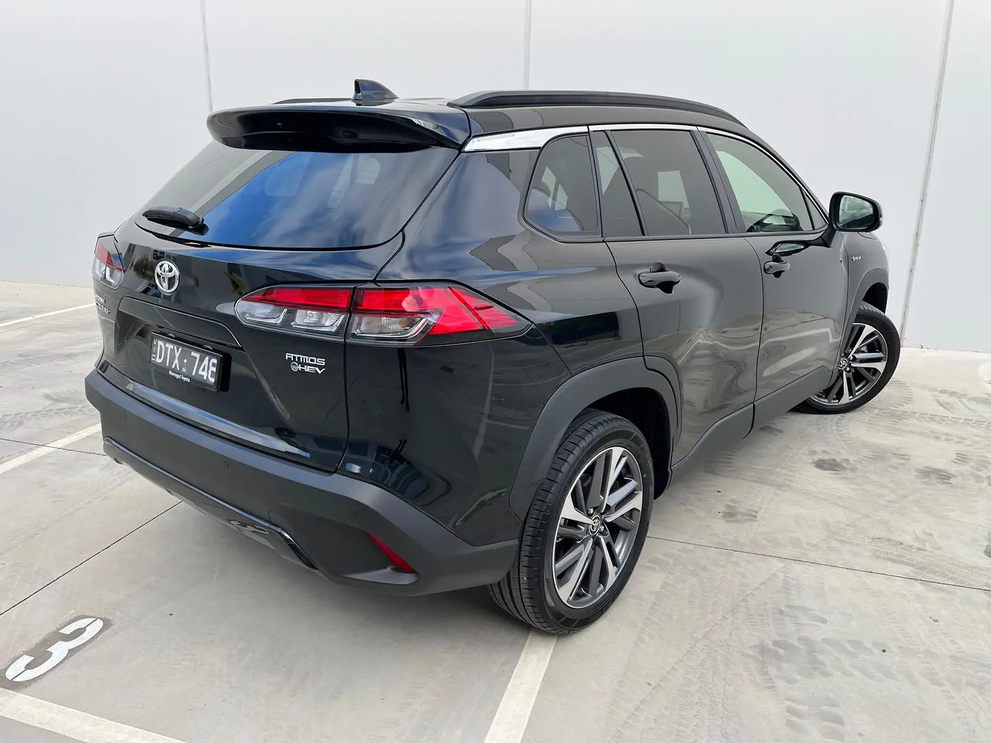 2025 Toyota Corolla Cross Gallery Image 12