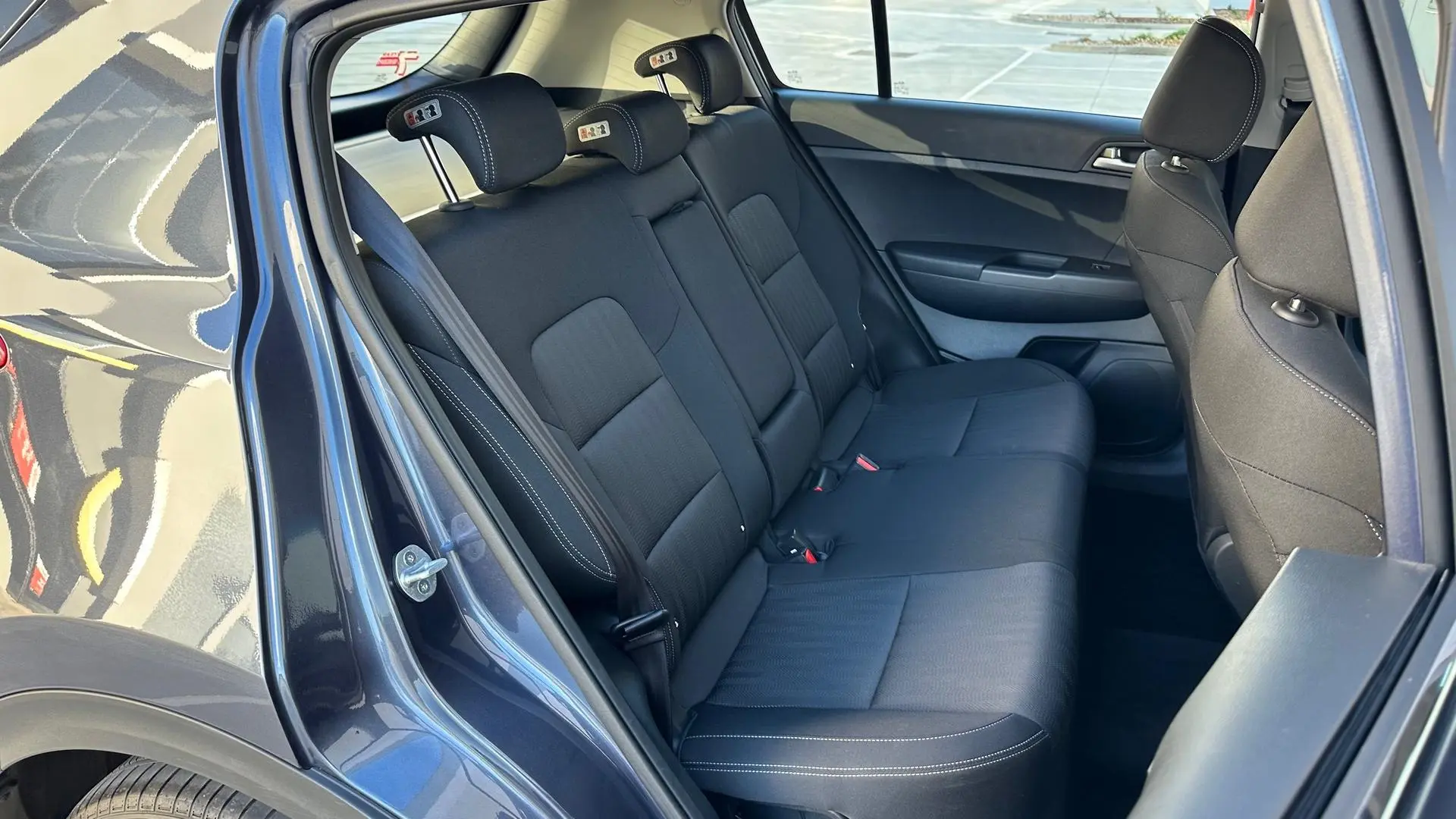 2018 Kia Sportage Gallery Image 12