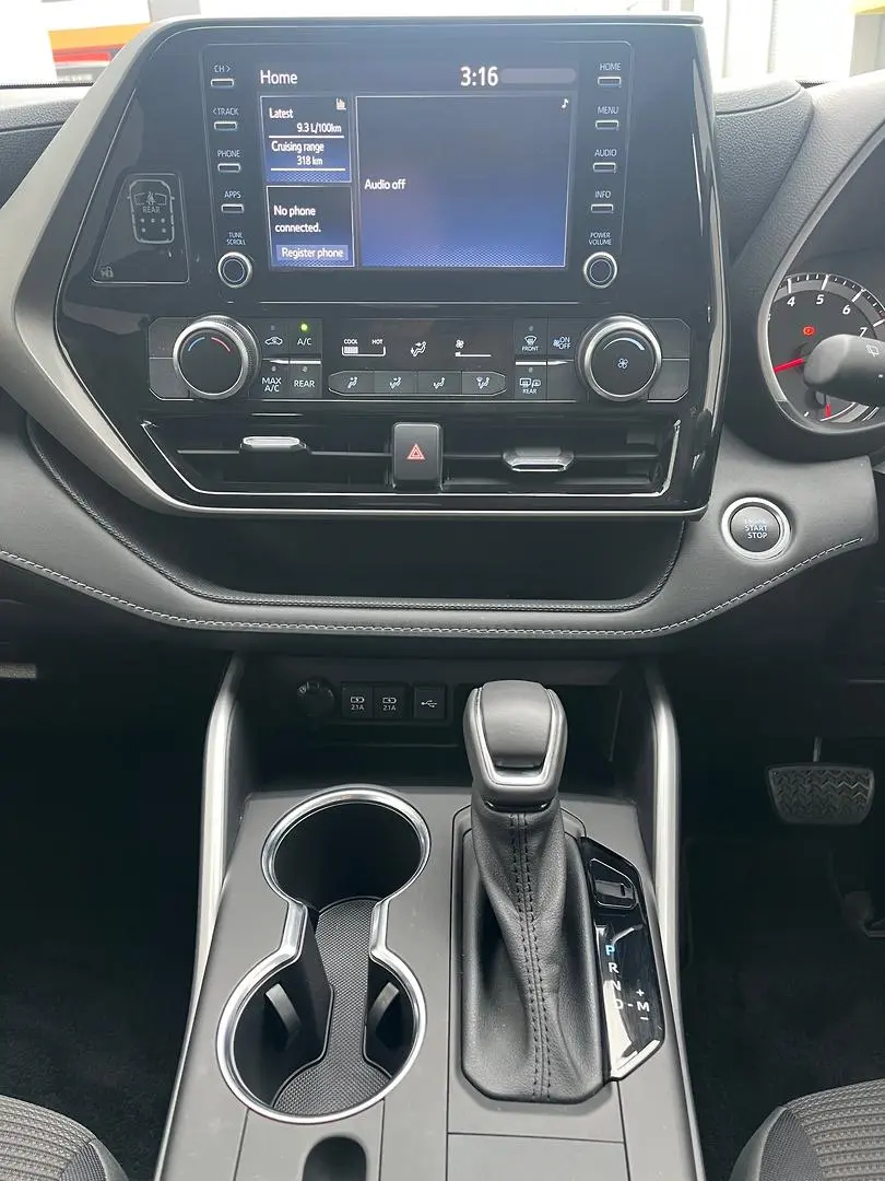 2021 Toyota Kluger Gallery Image 19