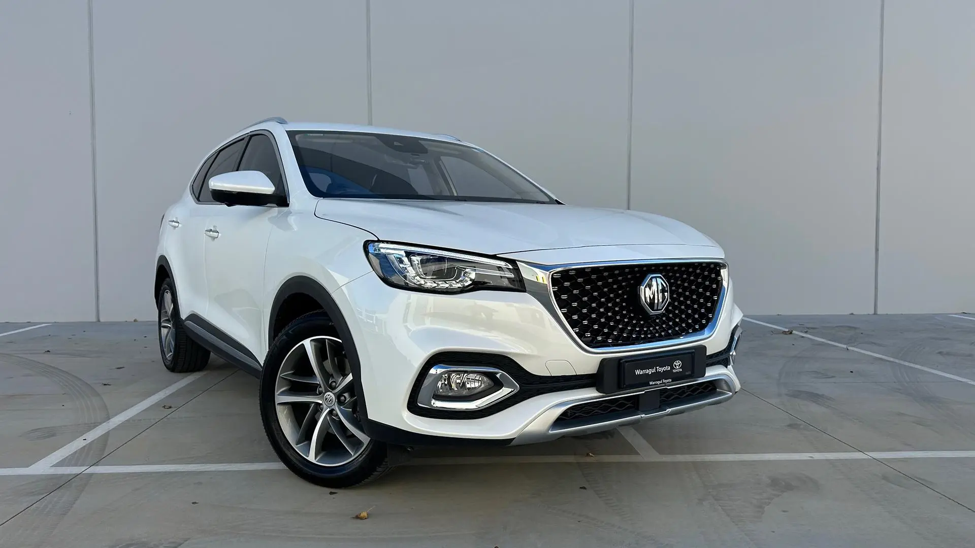 2022 MG HS Plus EV Gallery Image 1