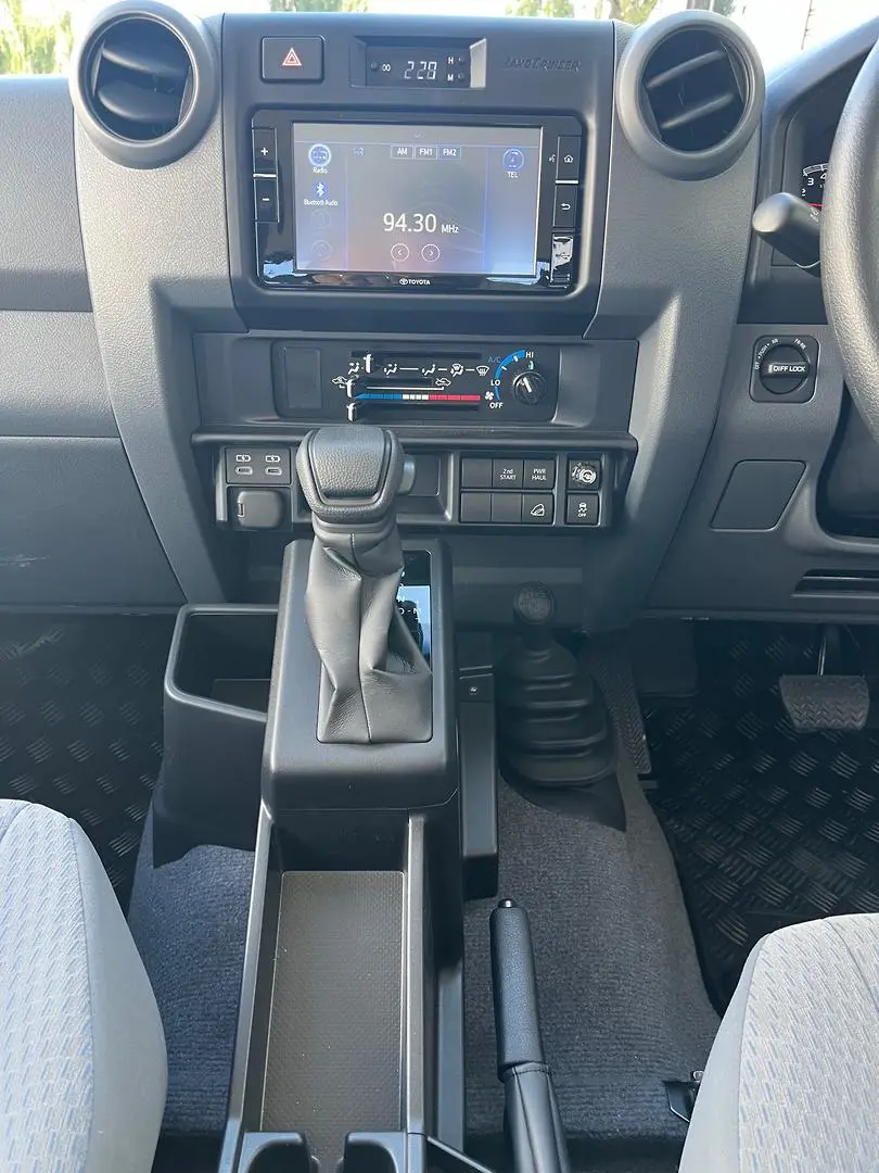 2025 Toyota Landcruiser Gallery Image 18