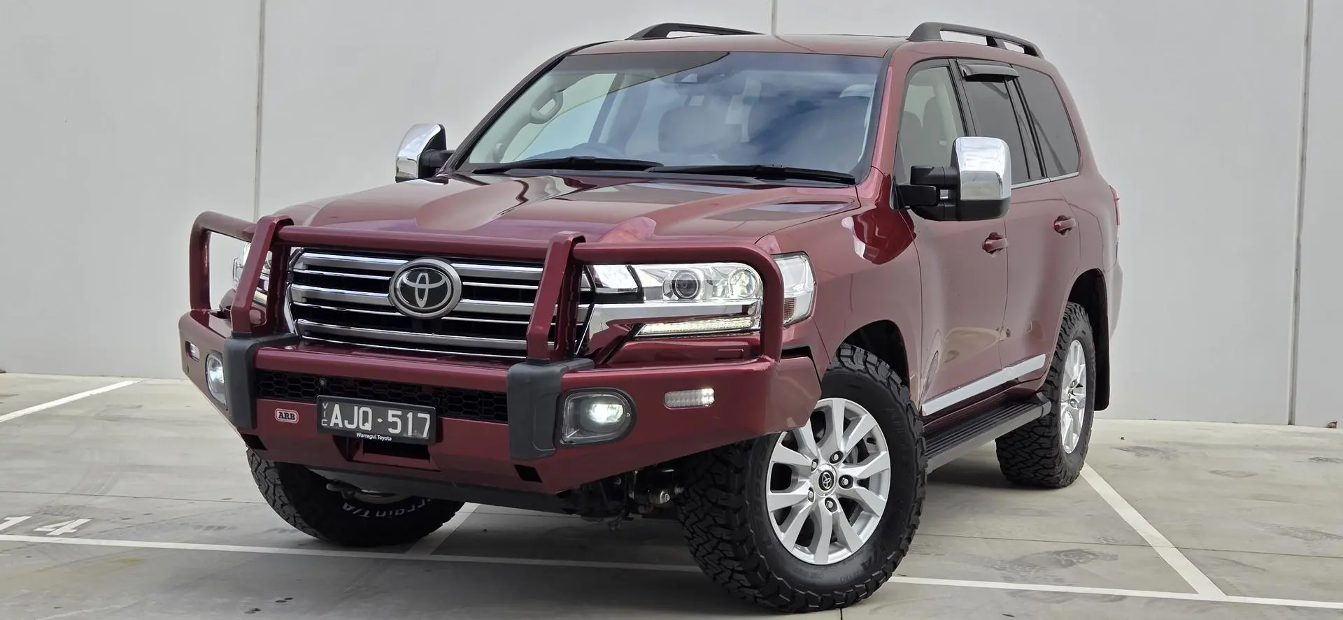 2016 Toyota Landcruiser Gallery Image 3