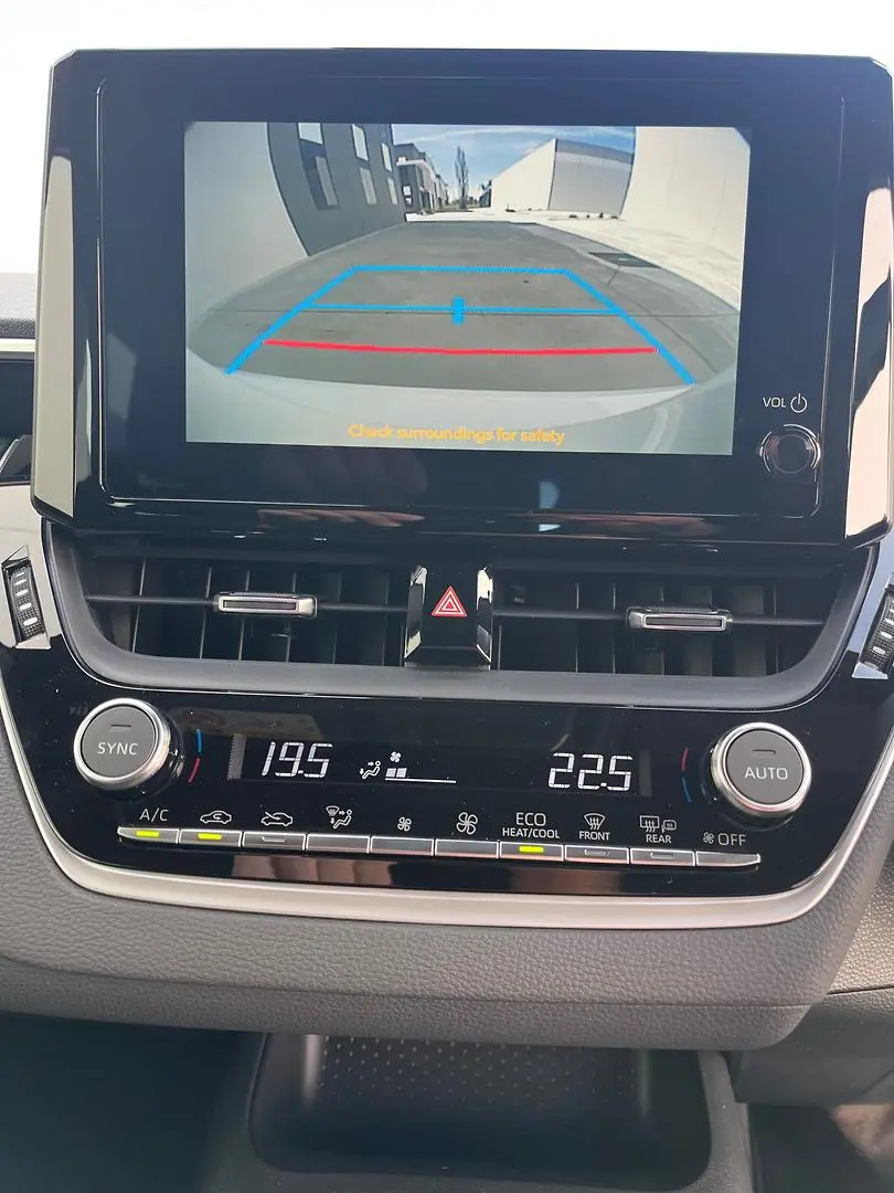 2025 Toyota Corolla Gallery Image 20