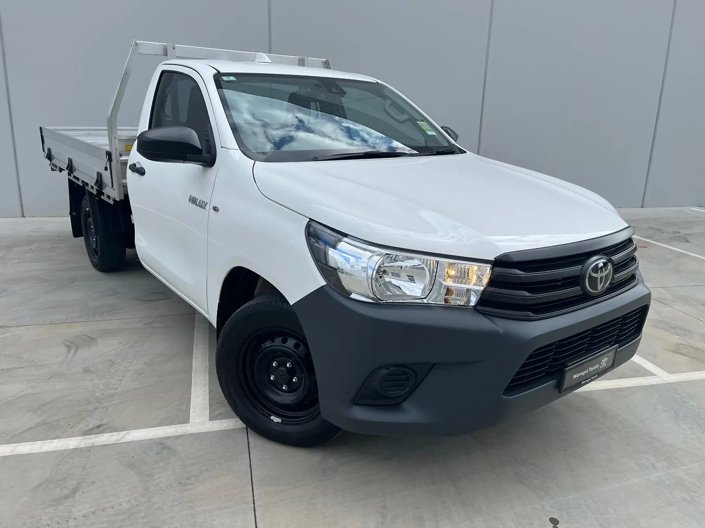 2022 Toyota Hilux Gallery Image 1