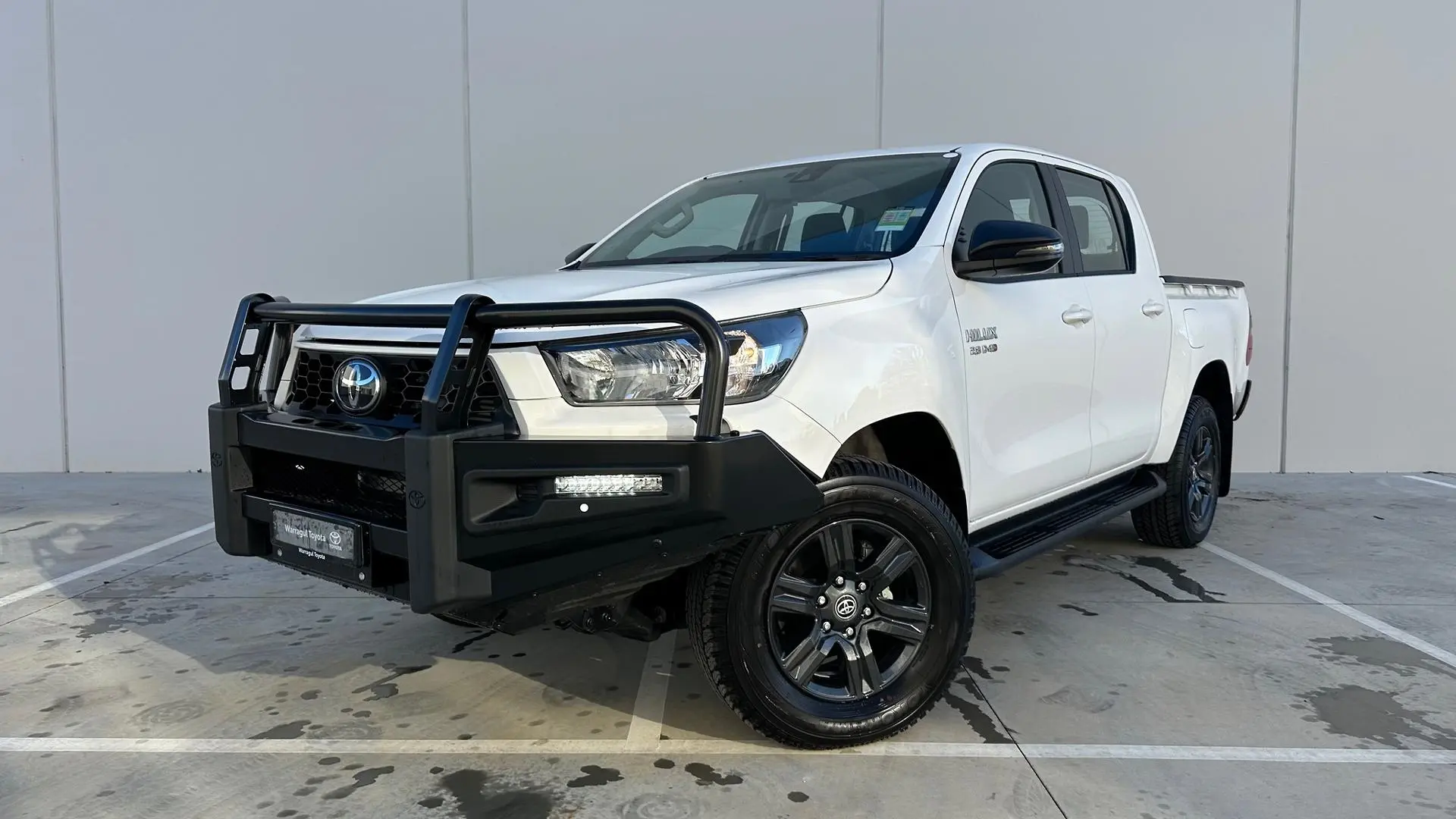 2024 Toyota Hilux Gallery Image 3