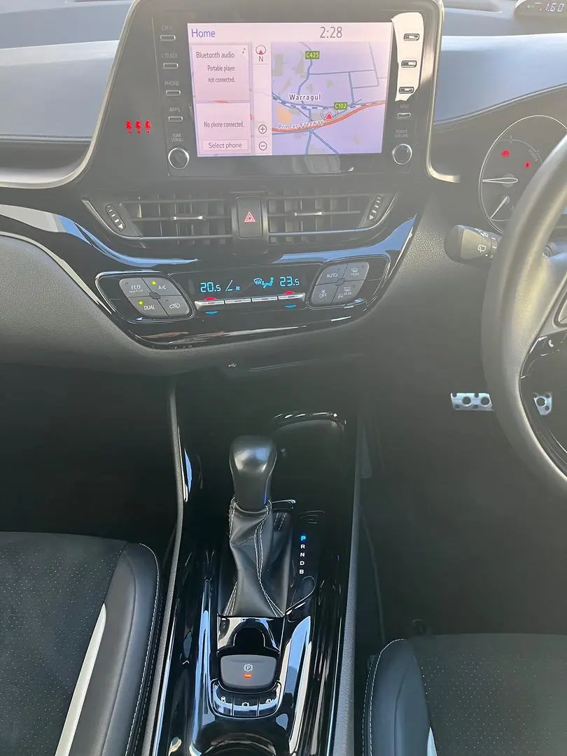 2021 Toyota C-HR Gallery Image 18