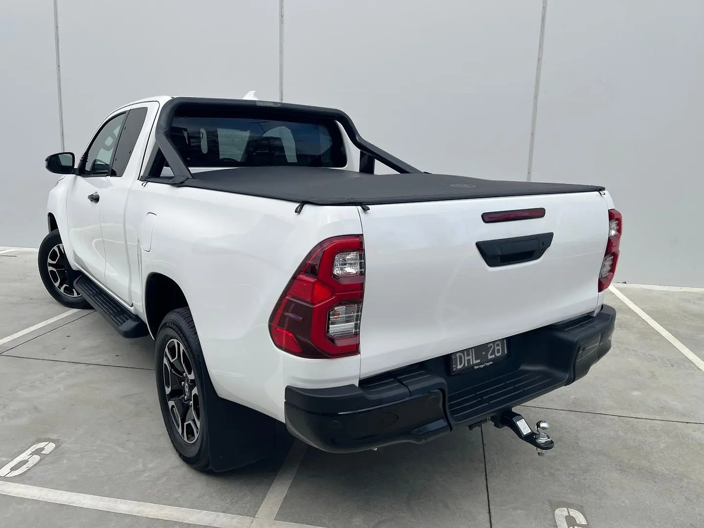 2024 Toyota Hilux Gallery Image 11