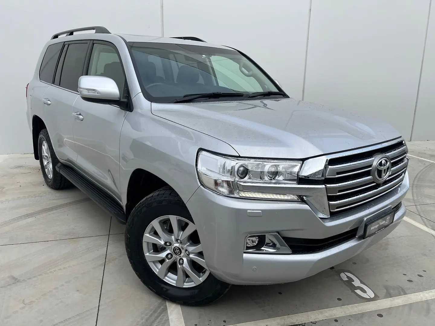 2020 Toyota Landcruiser Gallery Image 1
