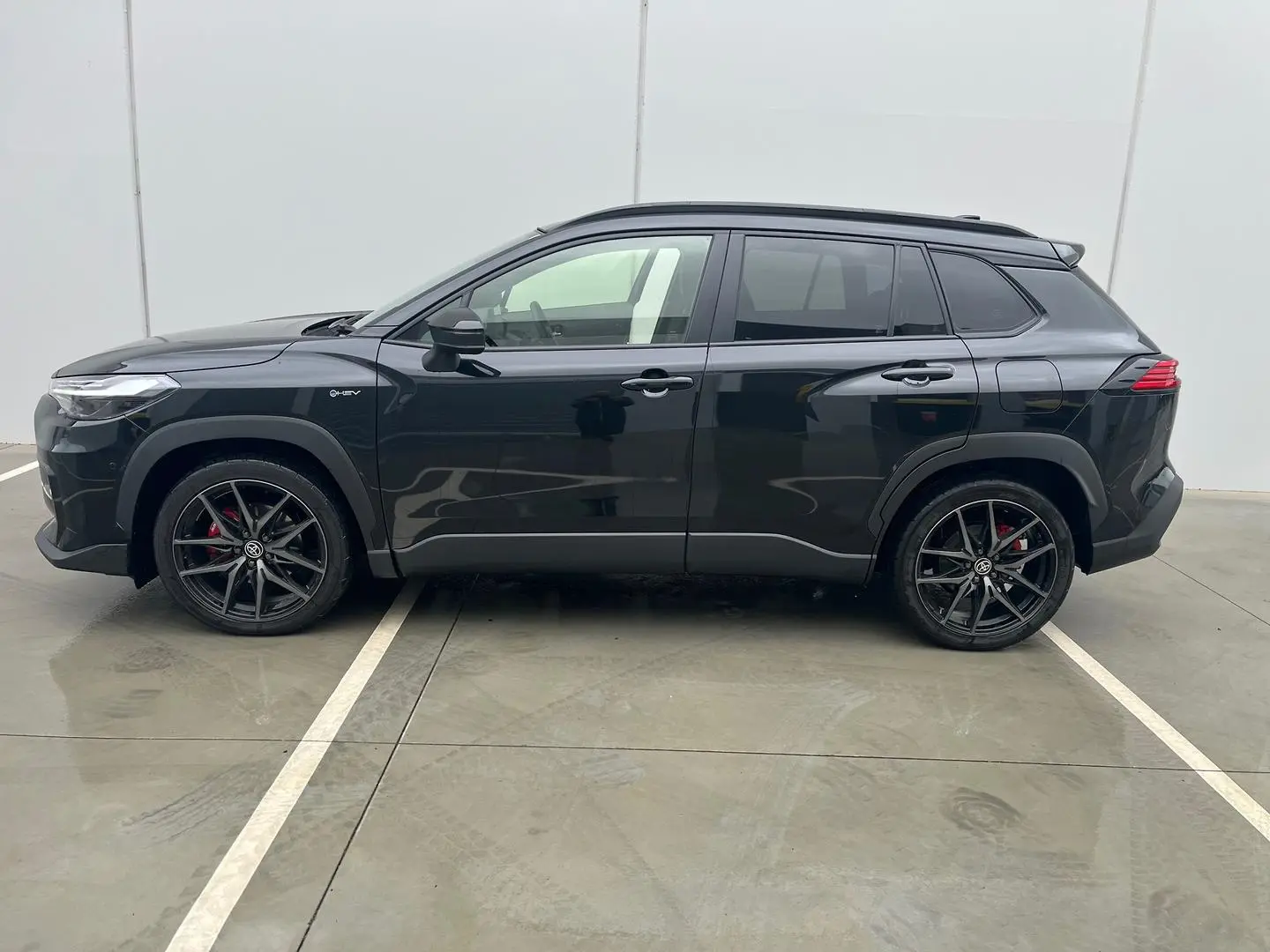 2025 Toyota Corolla Cross Gallery Image 27