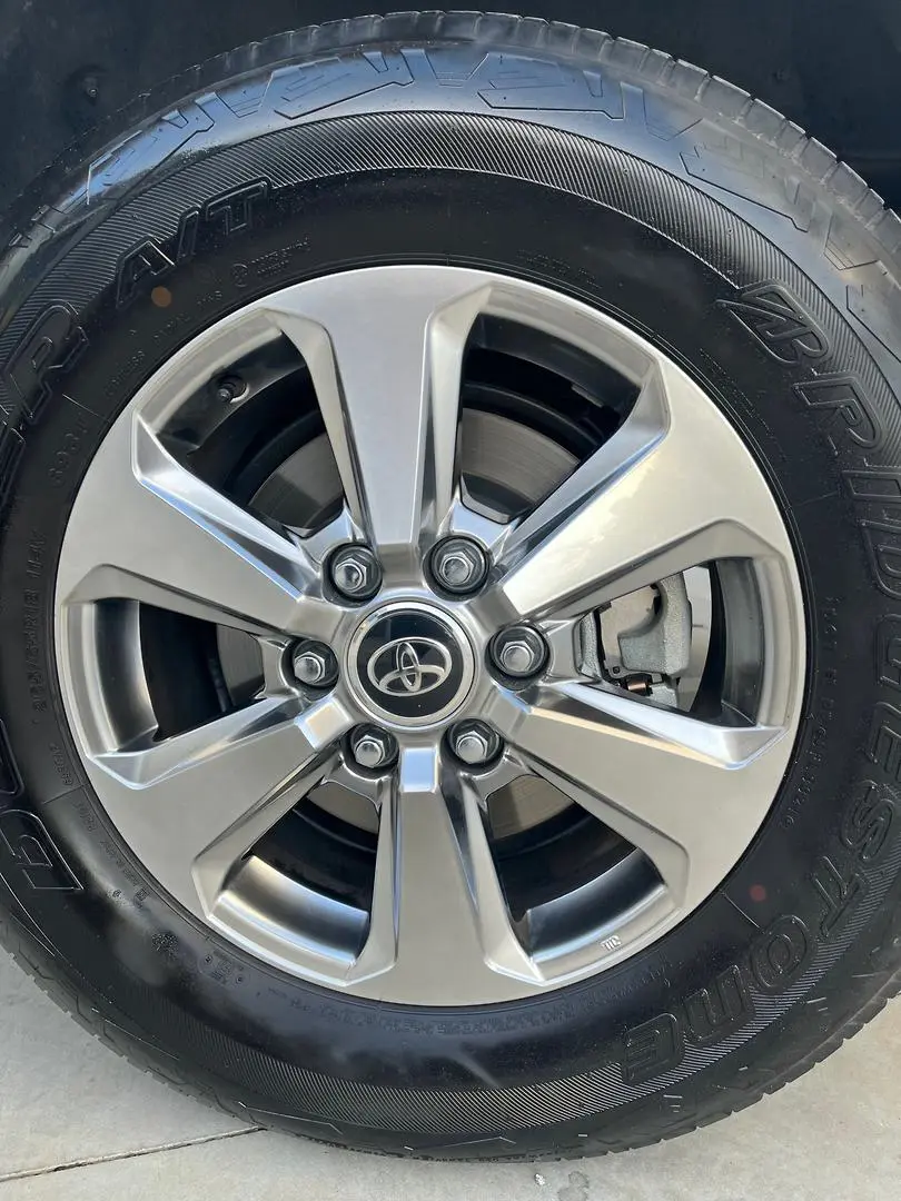 2021 Toyota Landcruiser Gallery Image 5