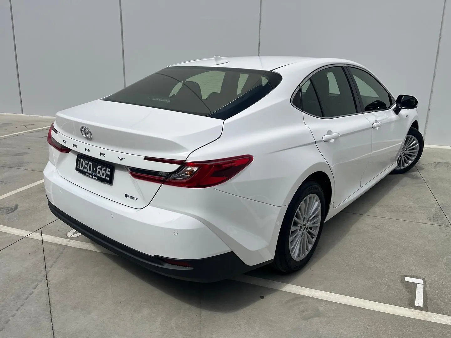 2025 Toyota Camry Gallery Image 13