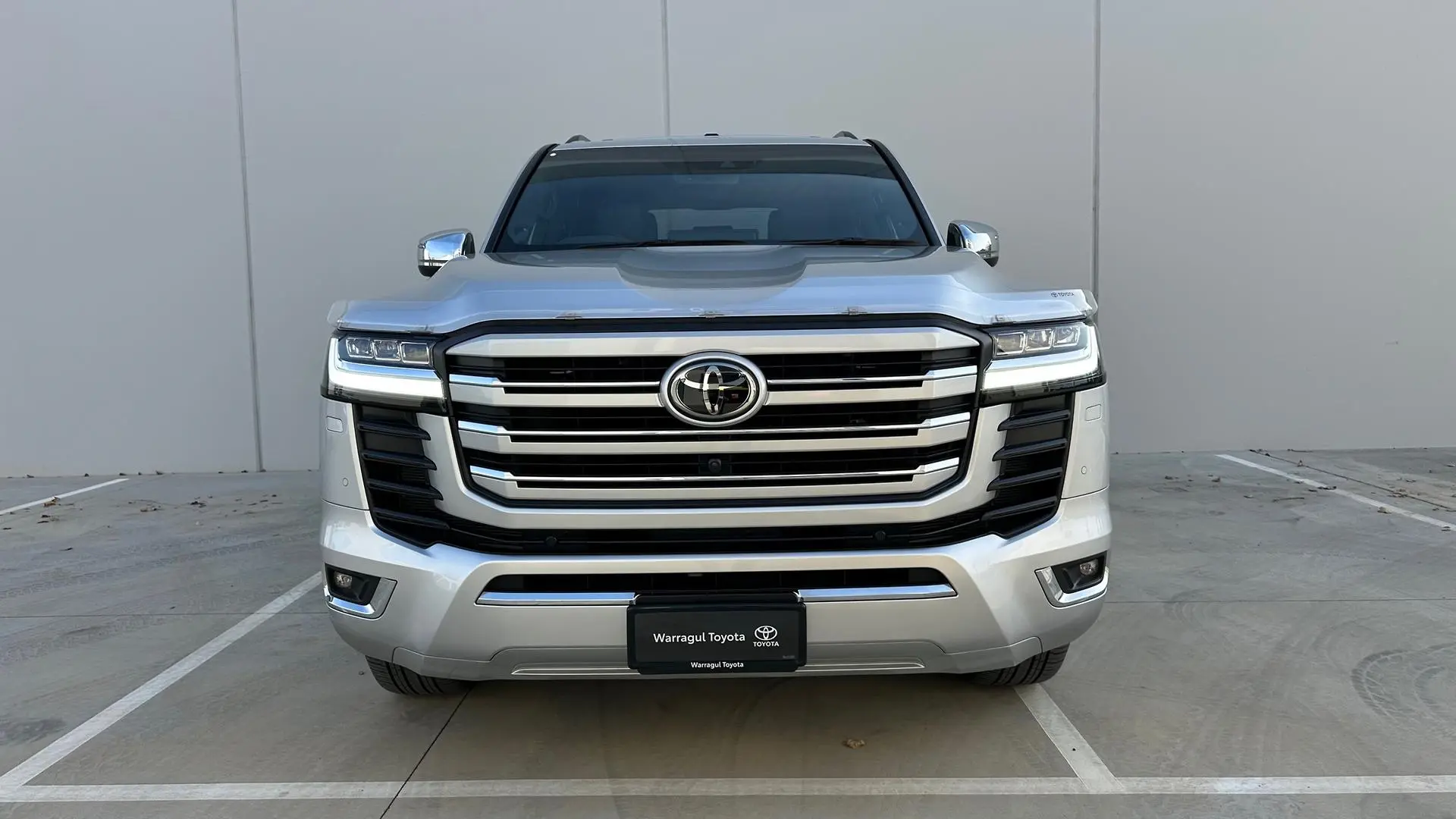2023 Toyota Landcruiser Gallery Image 2