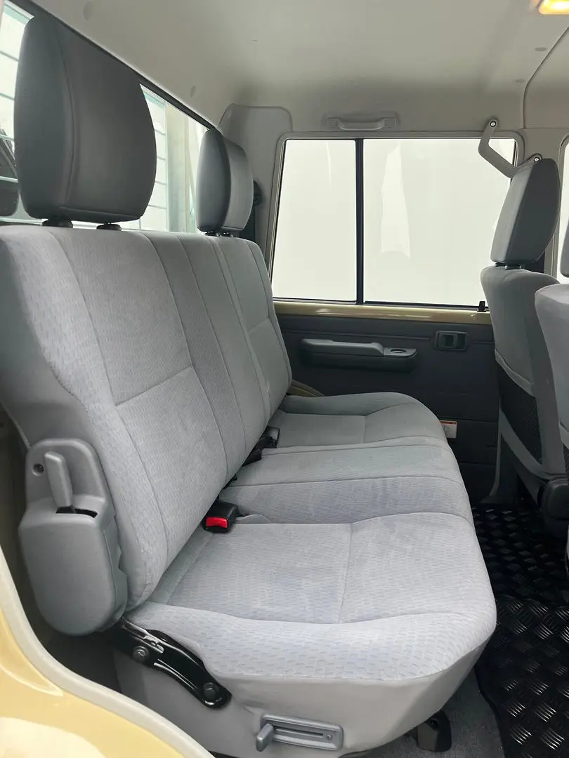 2025 Toyota Landcruiser Gallery Image 13