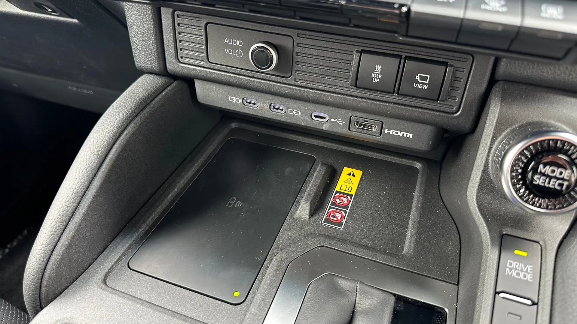 2024 Toyota Landcruiser Prado Gallery Image 23