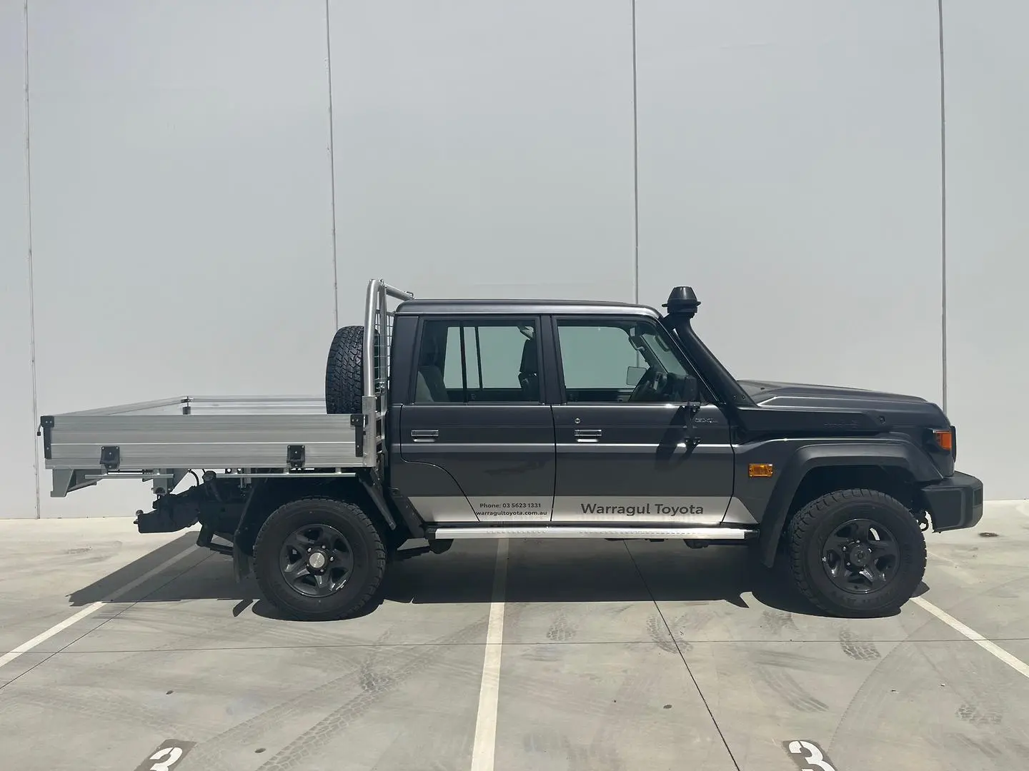 2025 Toyota Landcruiser Gallery Image 14