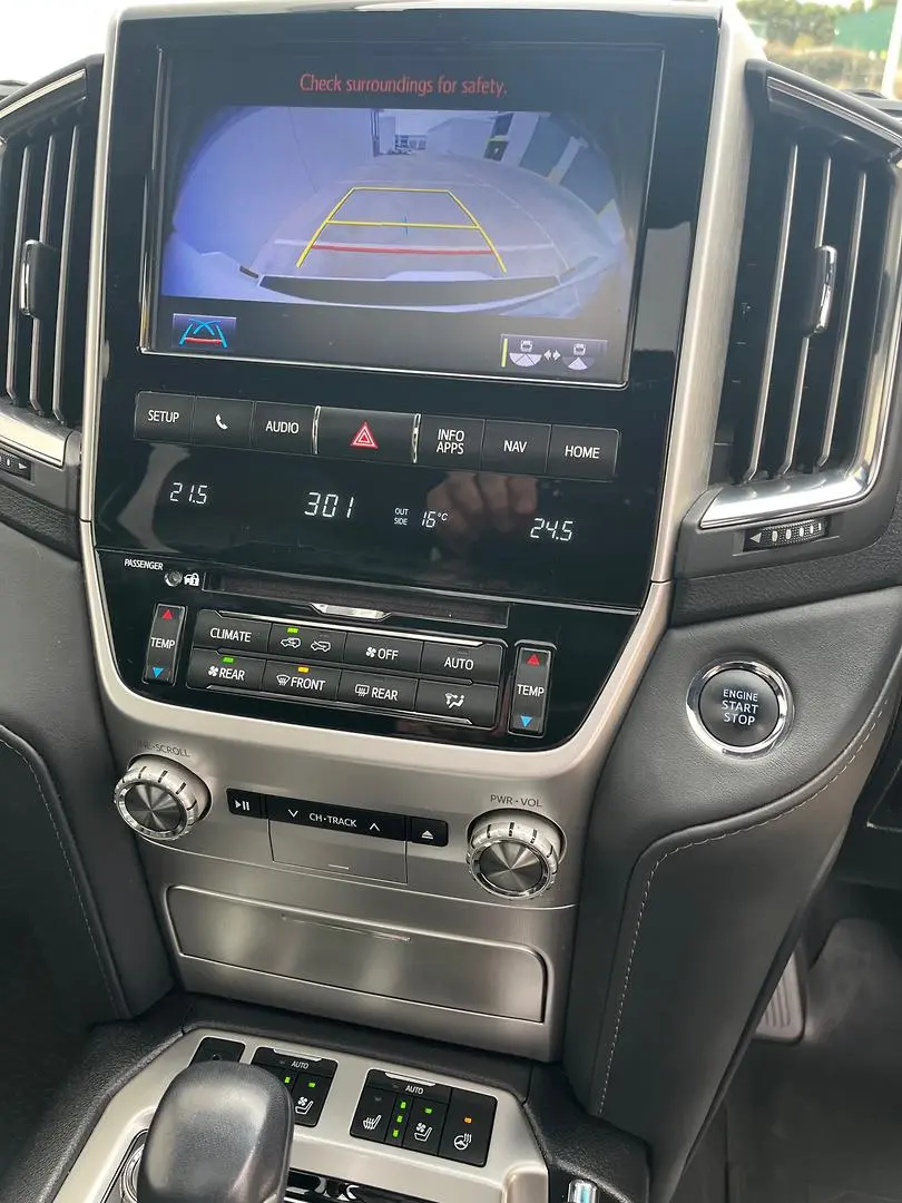 2021 Toyota Landcruiser Gallery Image 20