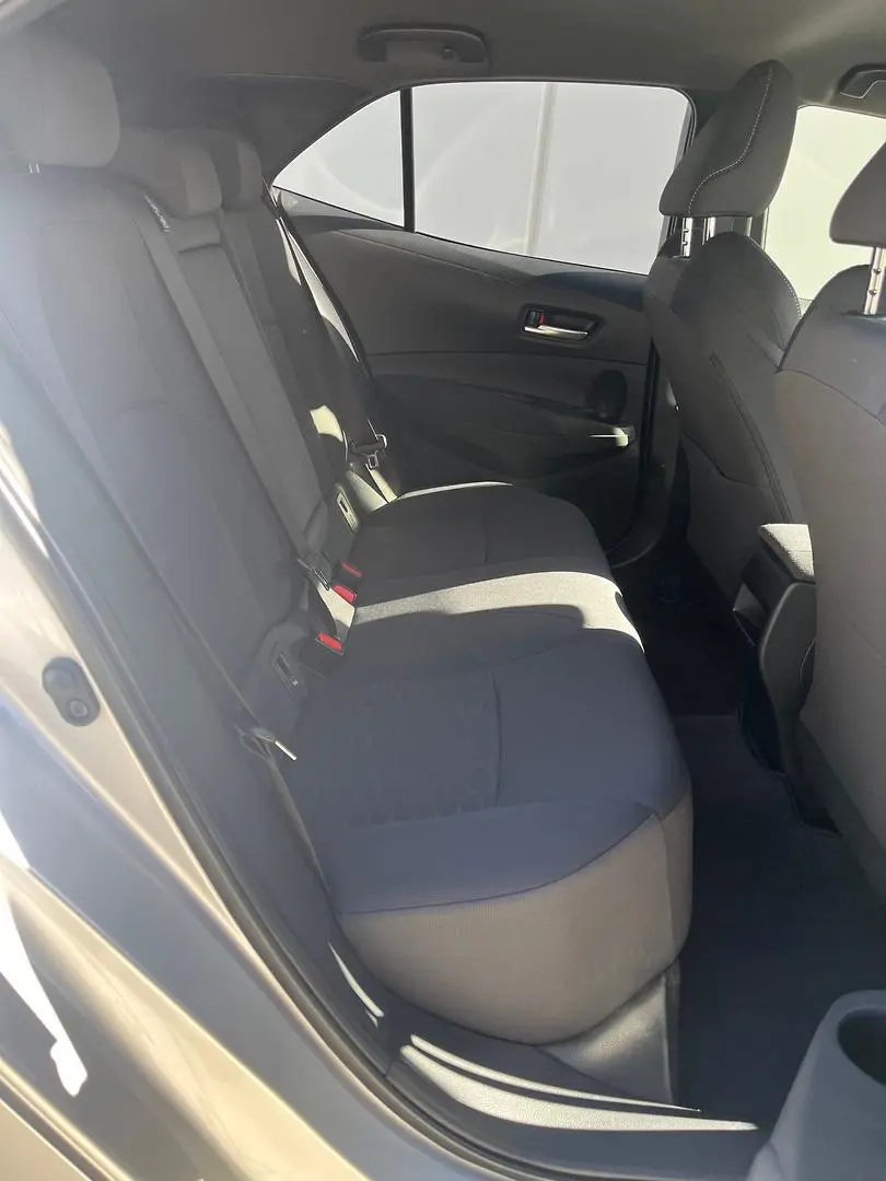 2020 Toyota Corolla Gallery Image 16