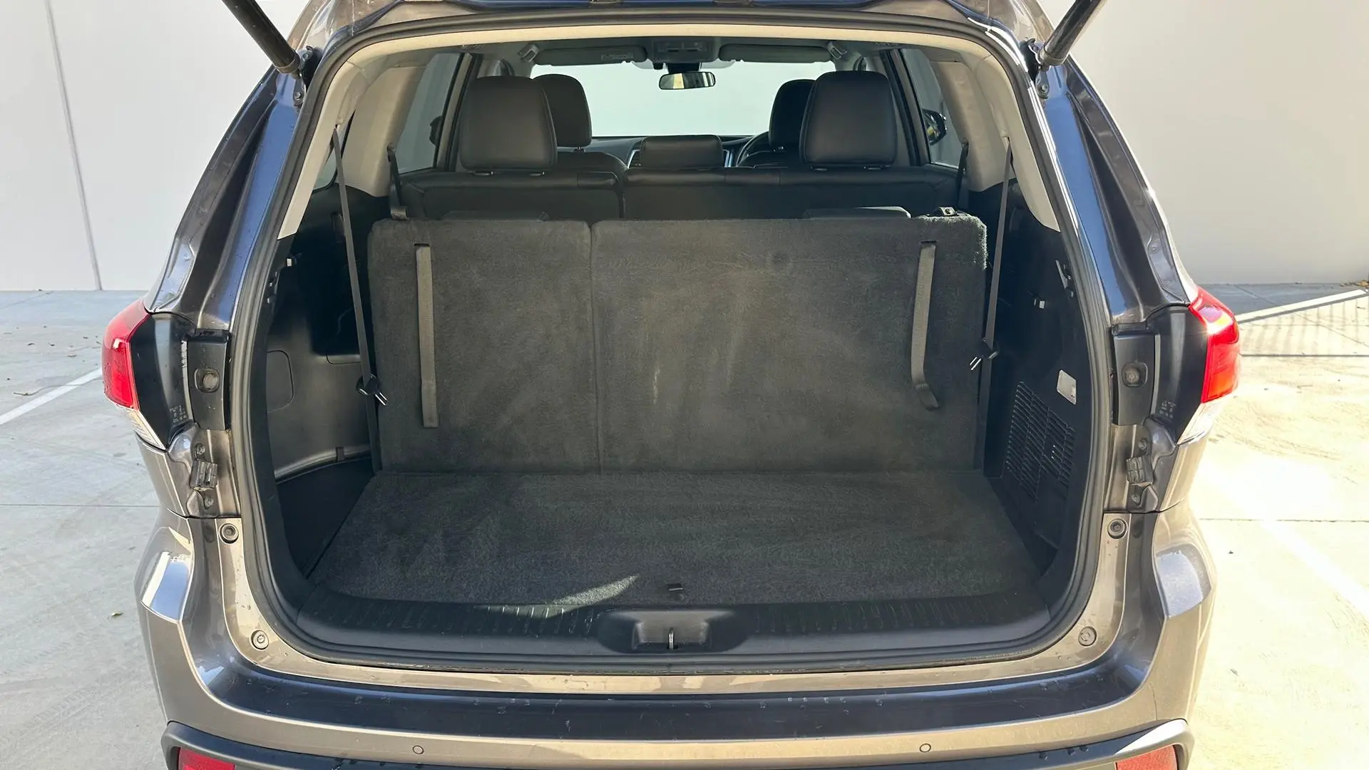 2019 Toyota Kluger Gallery Image 19