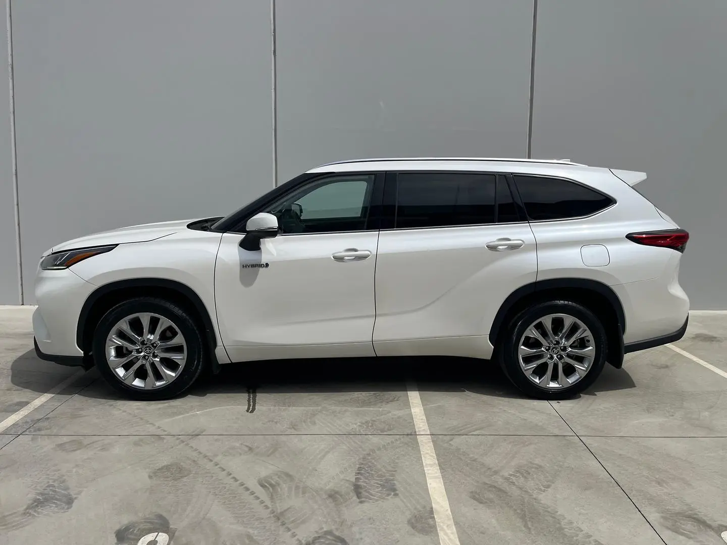 2021 Toyota Kluger Gallery Image 9