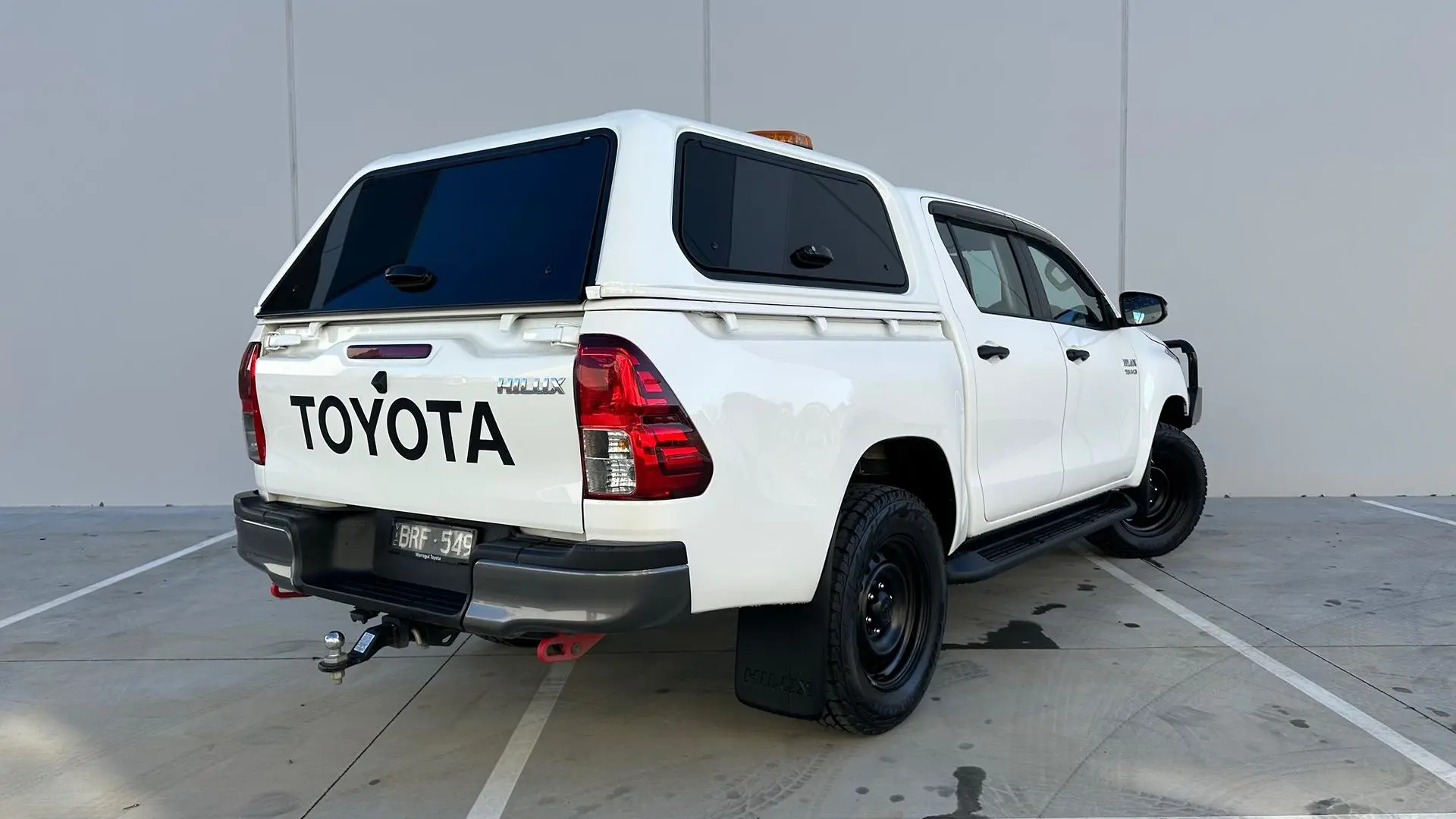 2021 Toyota Hilux Gallery Image 8