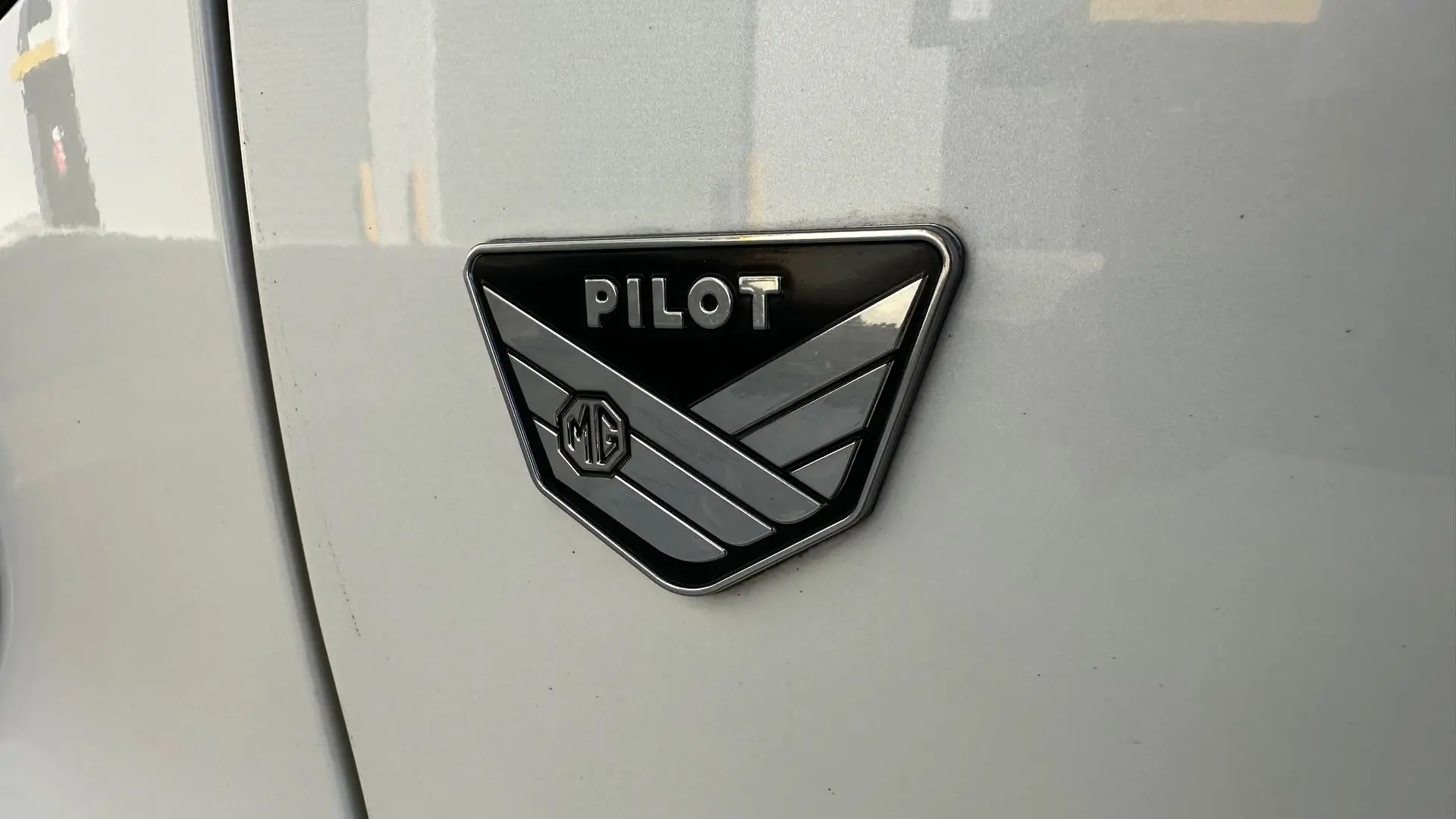 2022 MG HS Plus EV Gallery Image 8