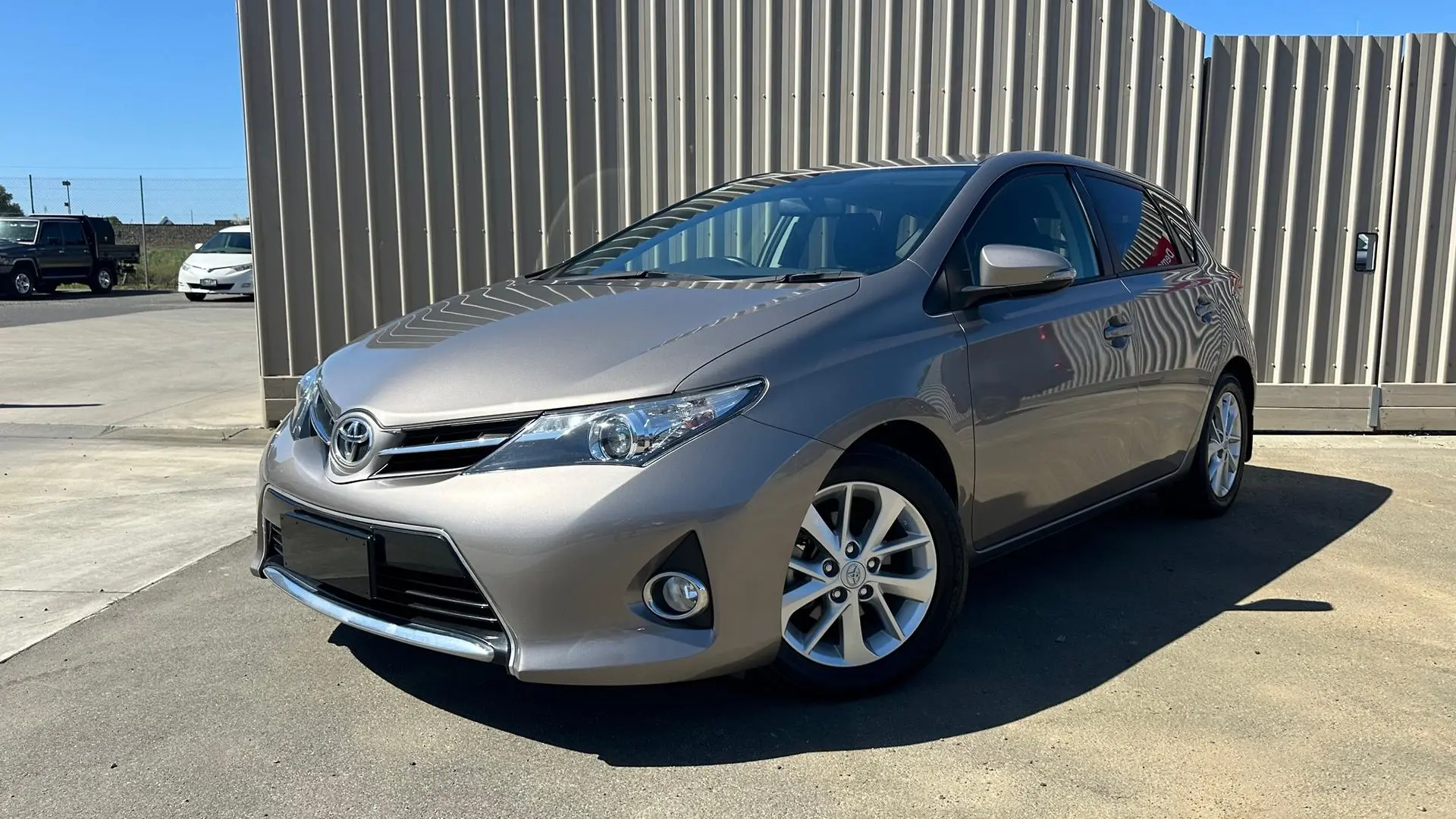 2014 Toyota Corolla Gallery Image 3