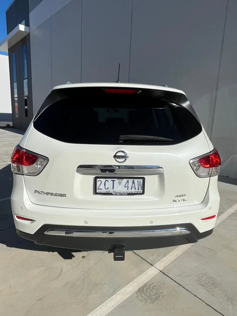 2016 Nissan Pathfinder Gallery Image 11