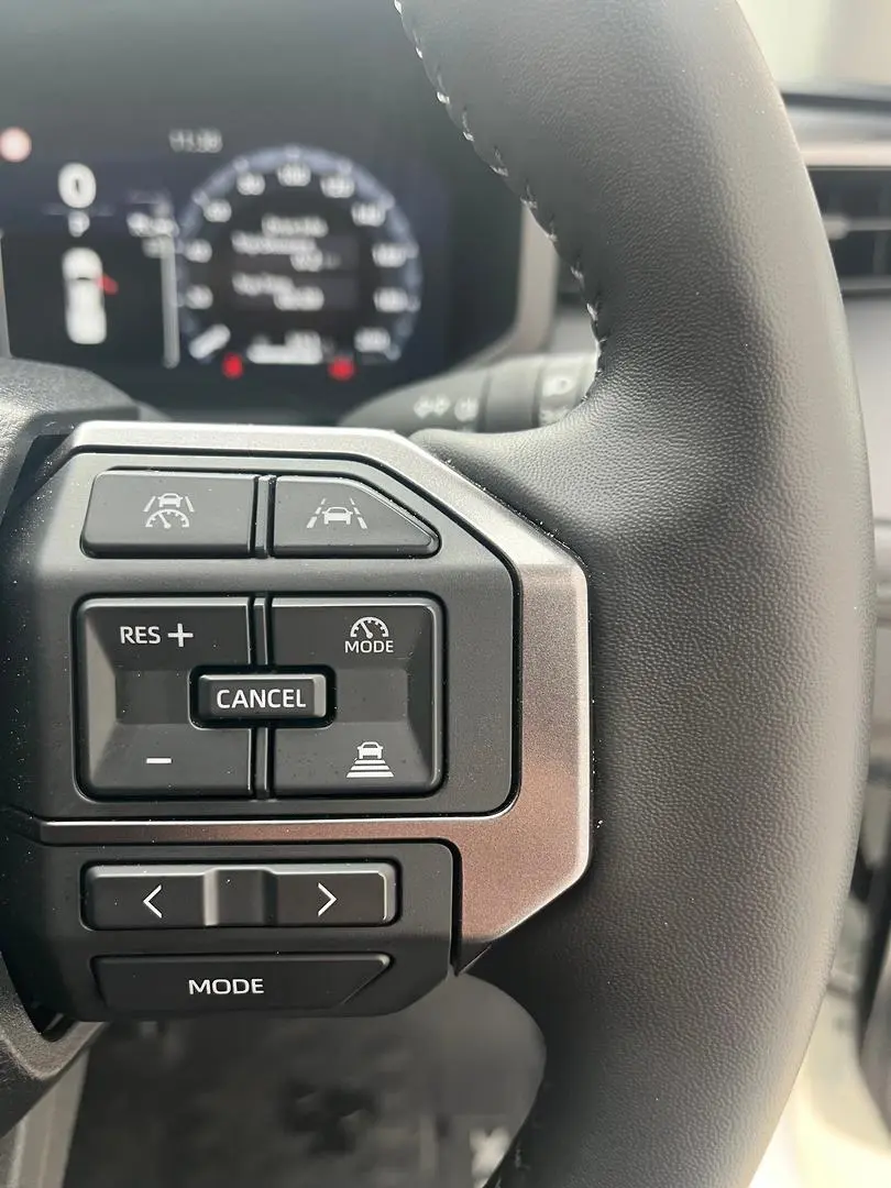 2026 Toyota Hilux Gallery Image 24