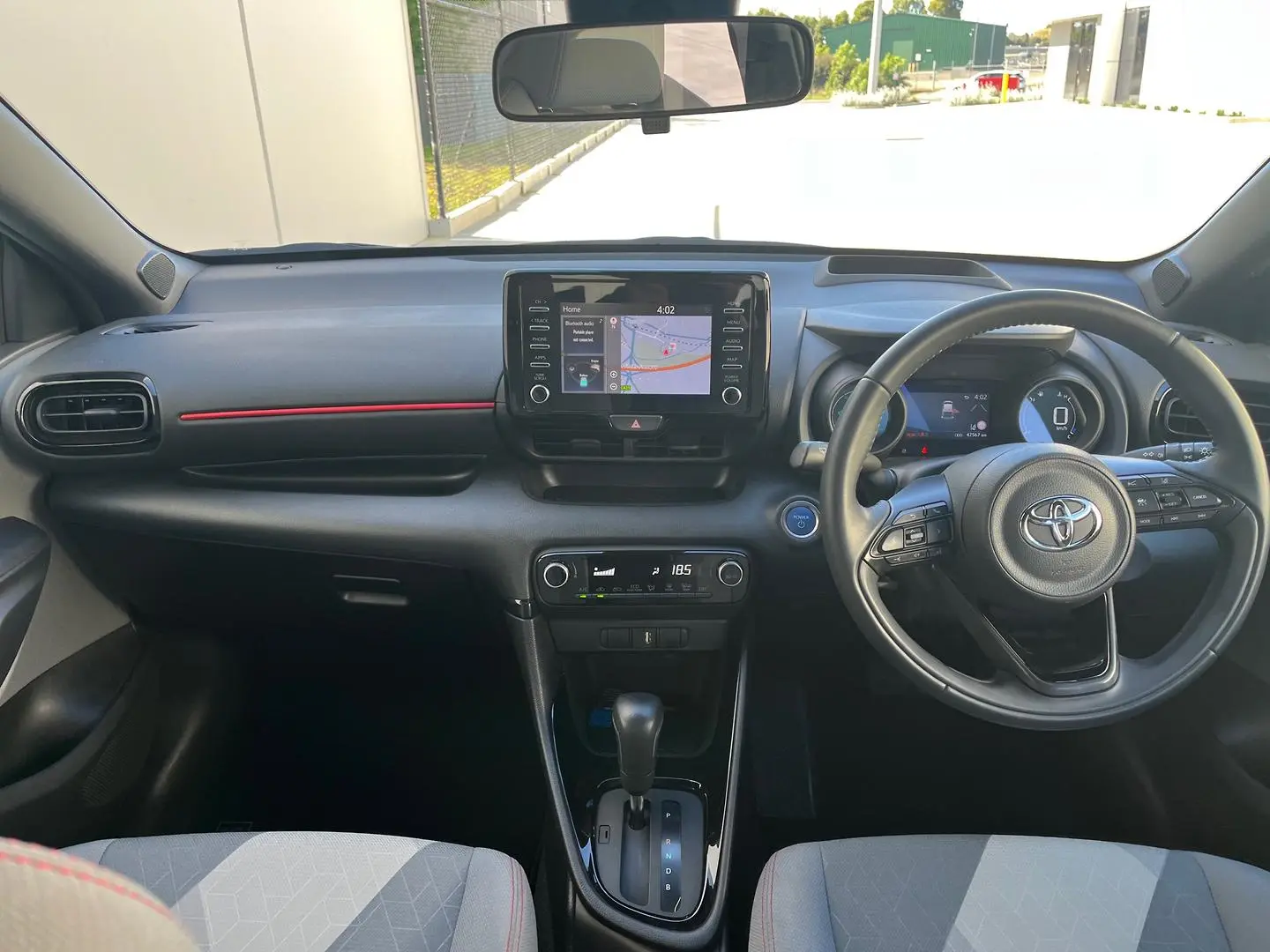 2020 Toyota Yaris Gallery Image 18