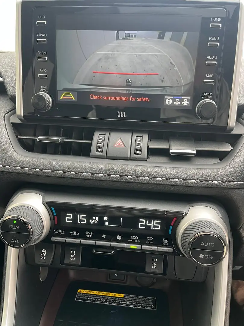 2020 Toyota RAV4 Gallery Image 20