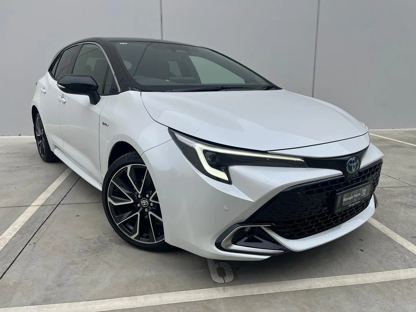 2025 Toyota Corolla Gallery Image 1