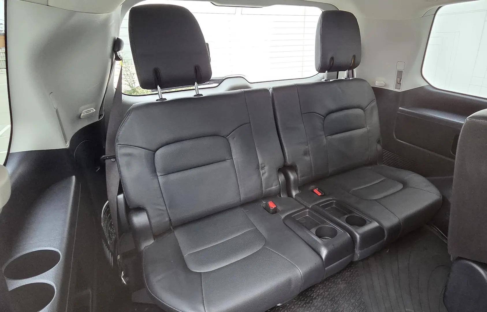 2016 Toyota Landcruiser Gallery Image 29
