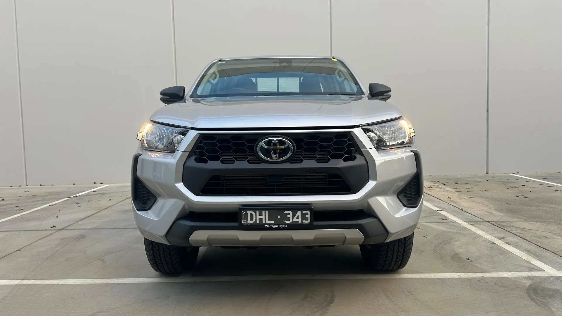 2024 Toyota Hilux Gallery Image 2