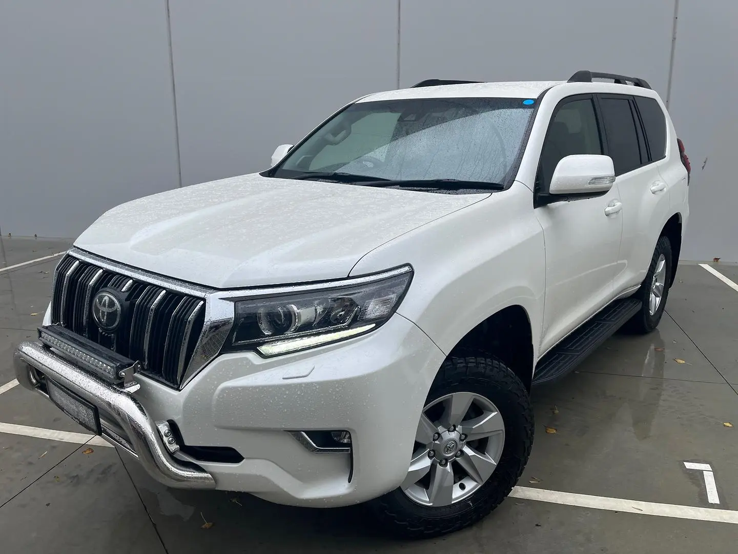 2018 Toyota Landcruiser Prado Gallery Image 3