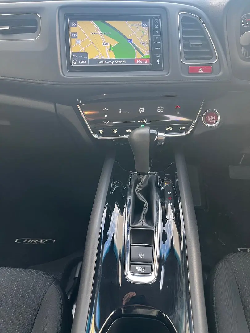 2018 Honda HR-V Gallery Image 16