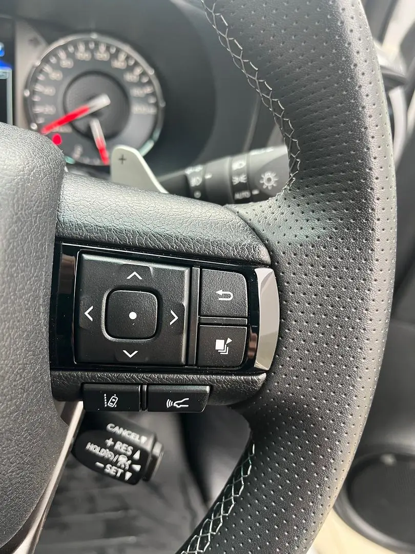 2024 Toyota Hilux Gallery Image 24