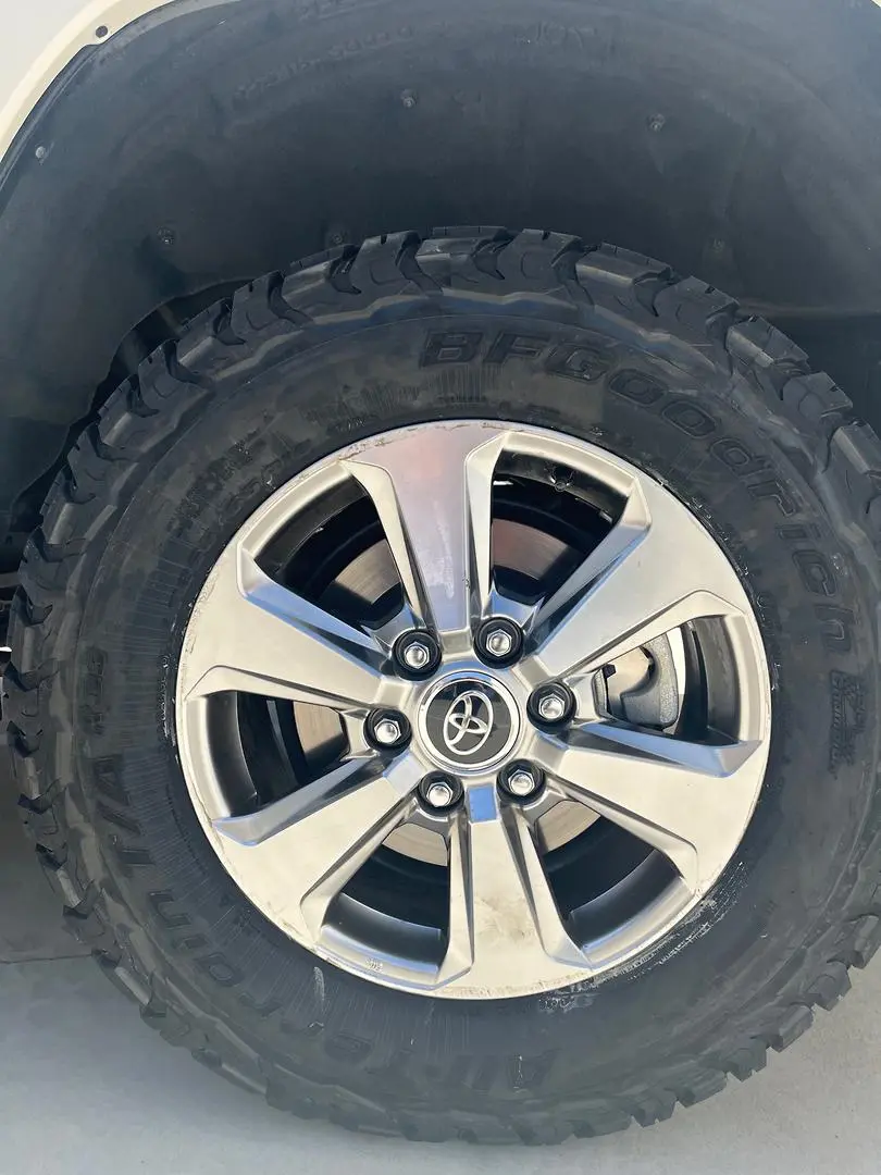 2022 Toyota Landcruiser Gallery Image 5