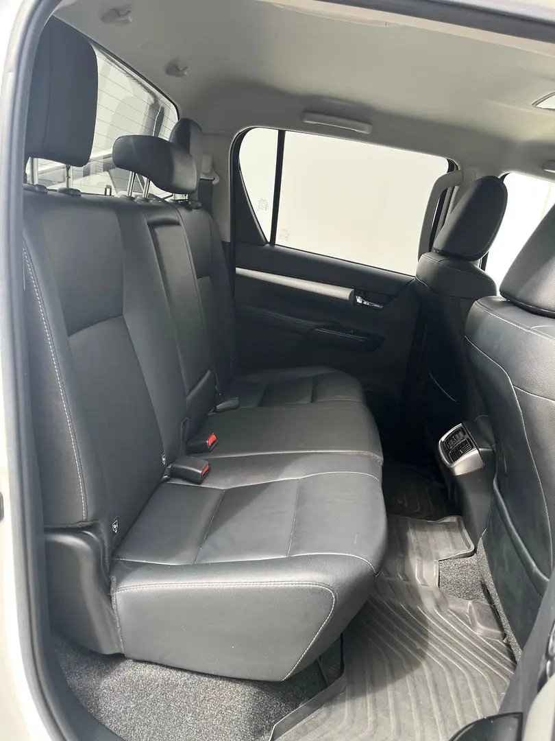2019 Toyota Hilux Gallery Image 15