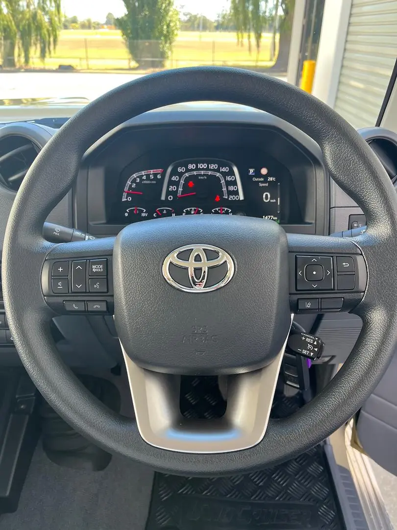 2025 Toyota Landcruiser Gallery Image 20