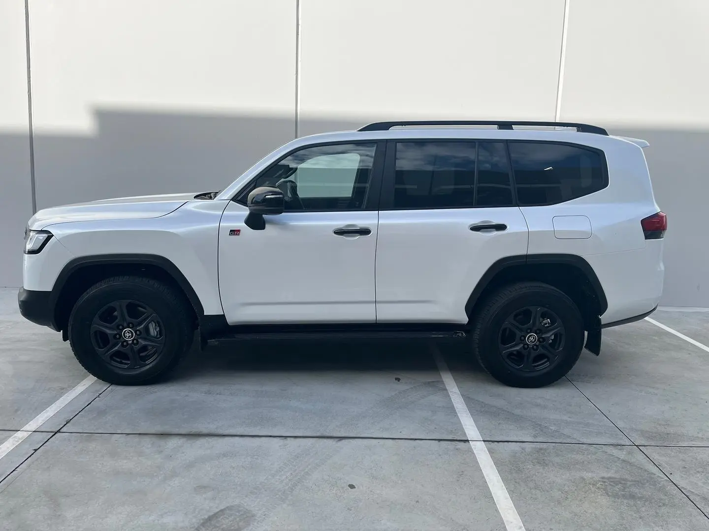 2025 Toyota Landcruiser Gallery Image 27