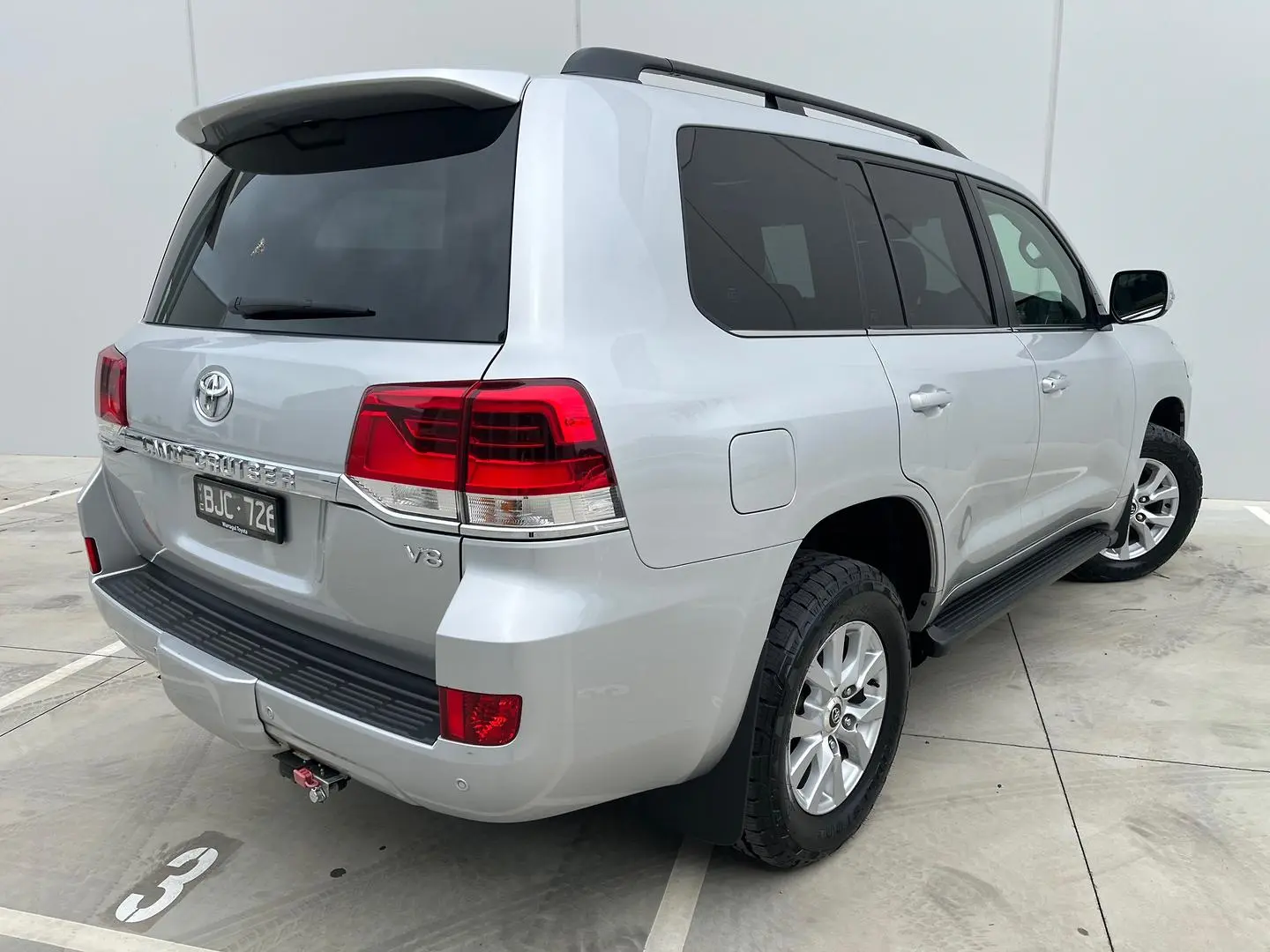 2020 Toyota Landcruiser Gallery Image 17