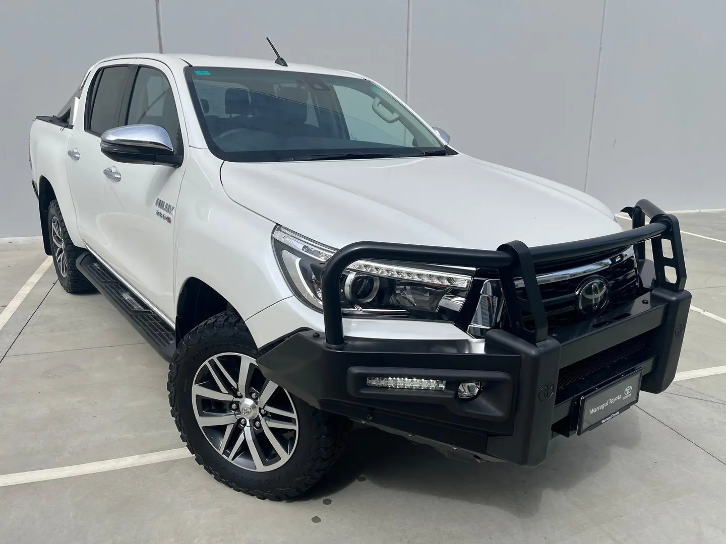 2019 Toyota Hilux Gallery Image 1