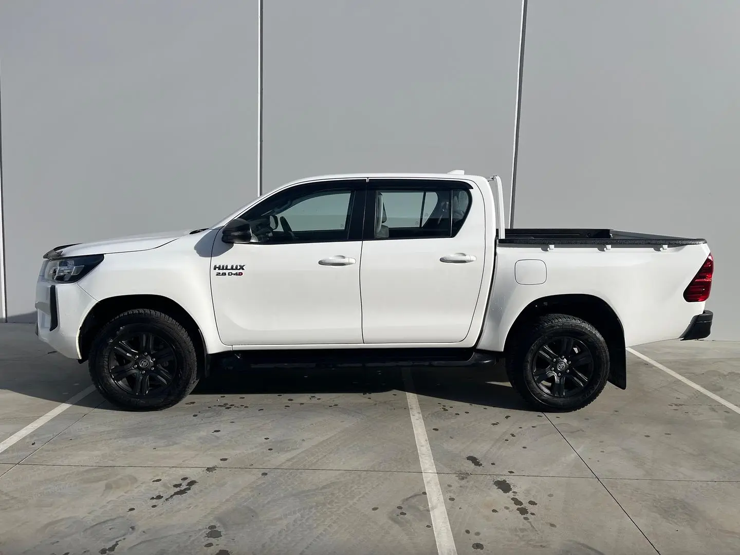2024 Toyota Hilux Gallery Image 5