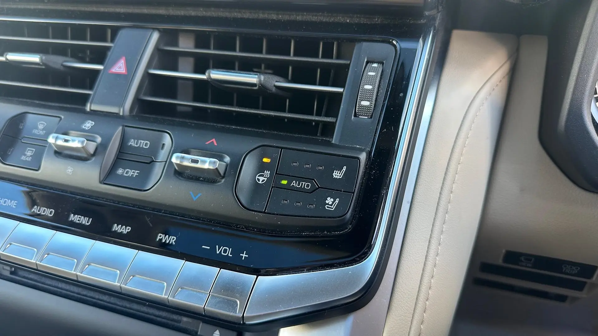2024 Toyota Landcruiser Gallery Image 30