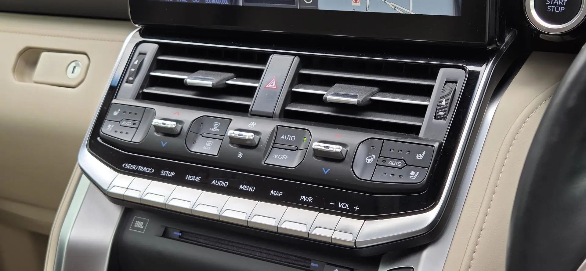 2024 Toyota Landcruiser Gallery Image 22