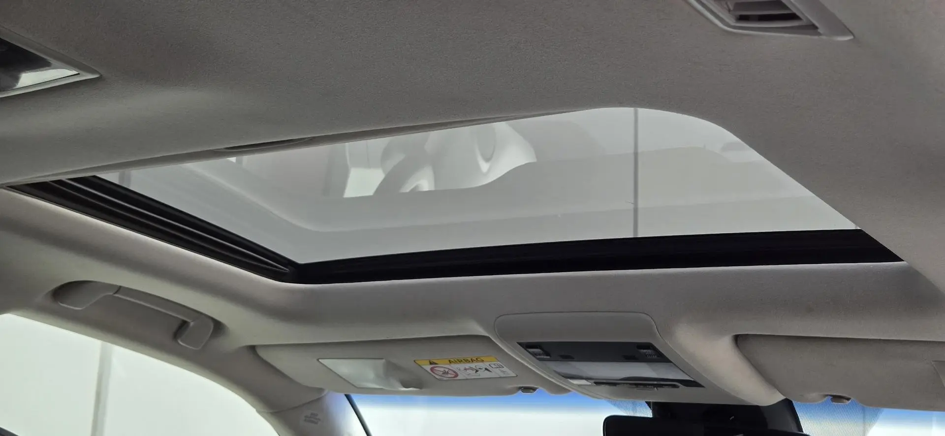 2016 Toyota Landcruiser Gallery Image 18