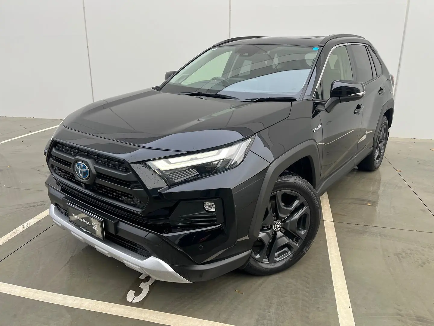 2024 Toyota RAV4 Gallery Image 3
