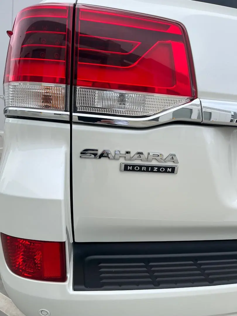 2021 Toyota Landcruiser Gallery Image 10