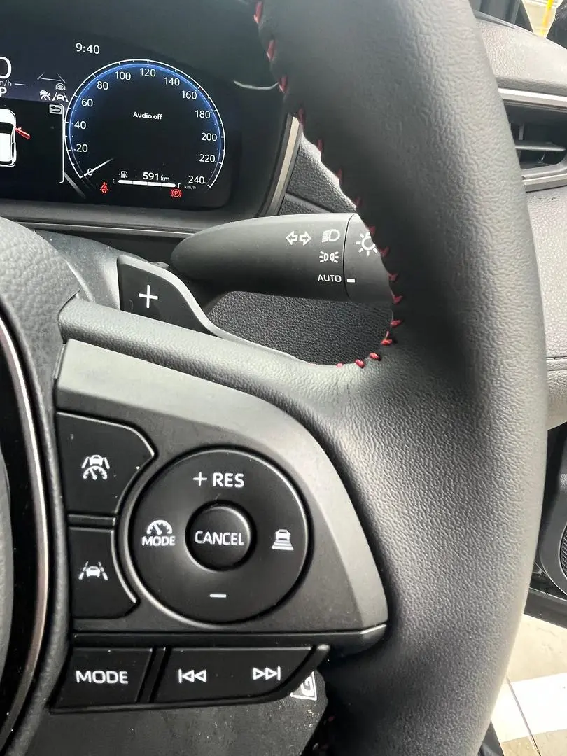 2025 Toyota Corolla Cross Gallery Image 25