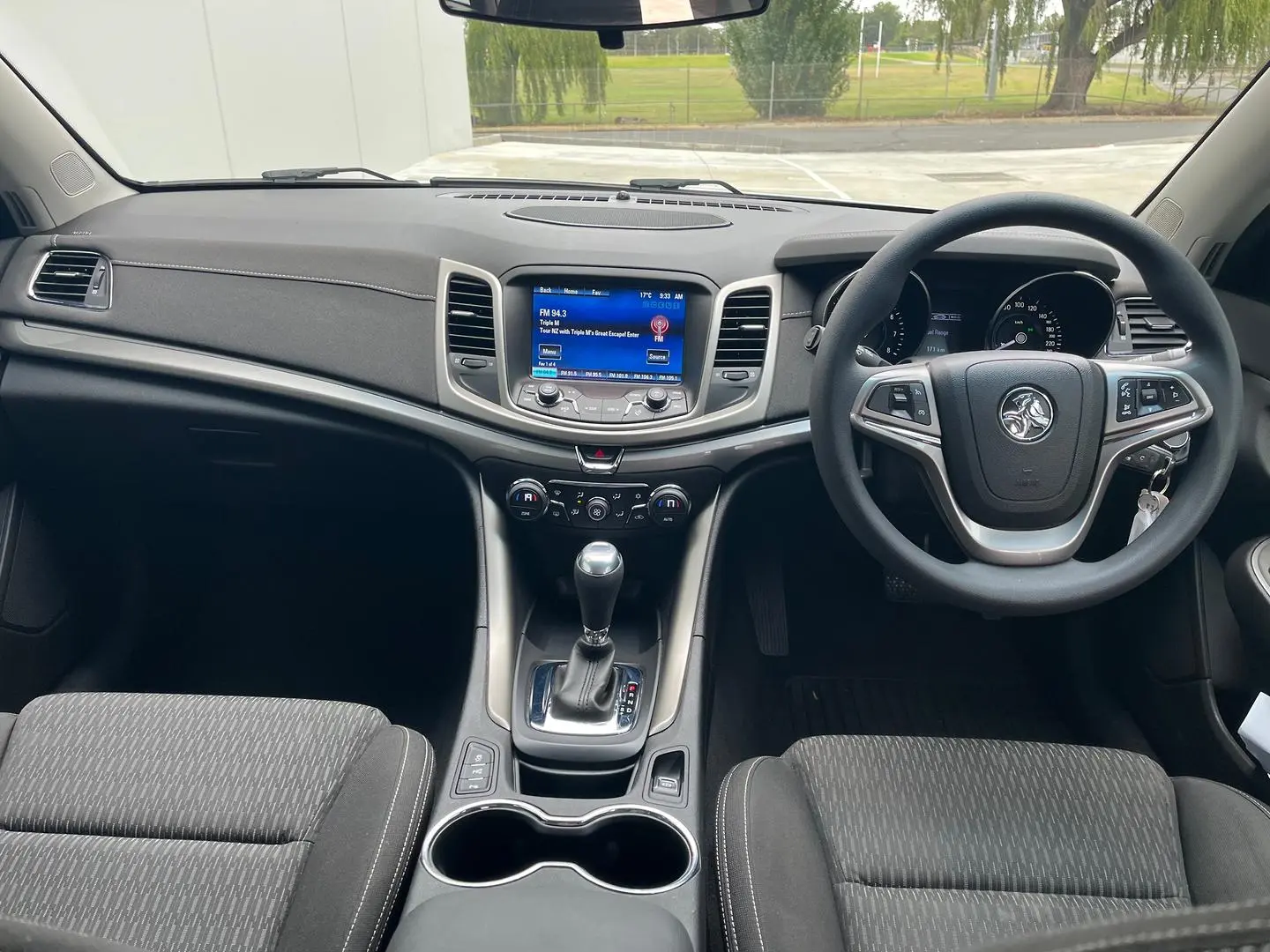 2016 Holden Commodore Gallery Image 17